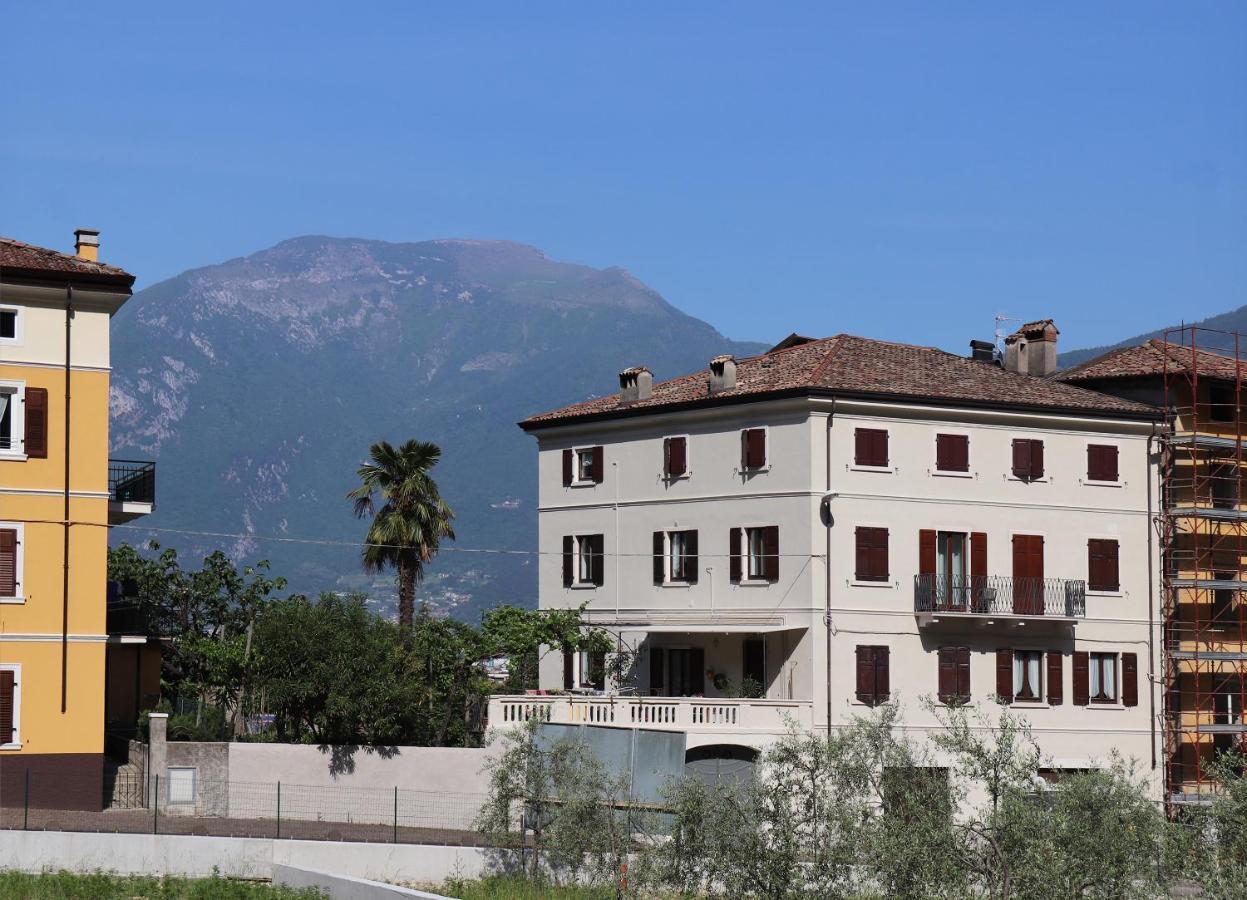 Casa San Giacomo 2 Riva del Garda Exterior photo